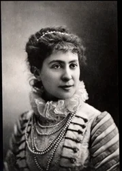 Portret van Blanche Baretta (Barreta) Worms (geb. 1855), Franse actrice